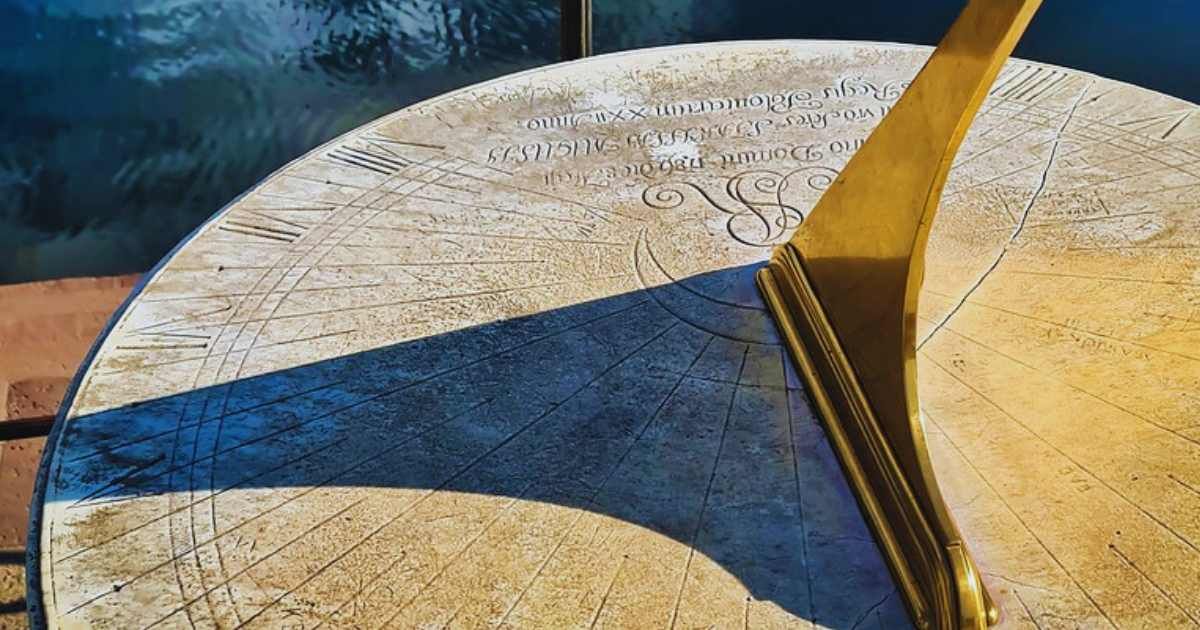 Archeologists Discover Matchbox-Sized Rare Medieval Period Sundial 